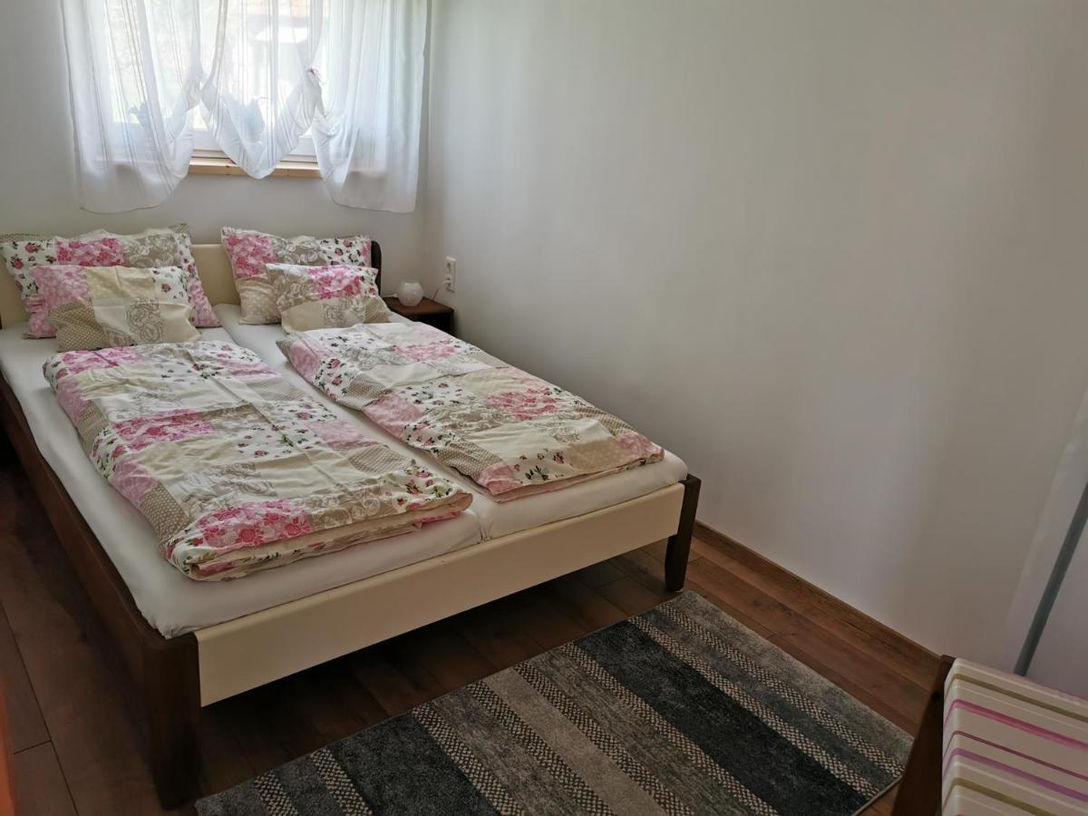 Gyoengy Apartman Keszthely Exterior foto